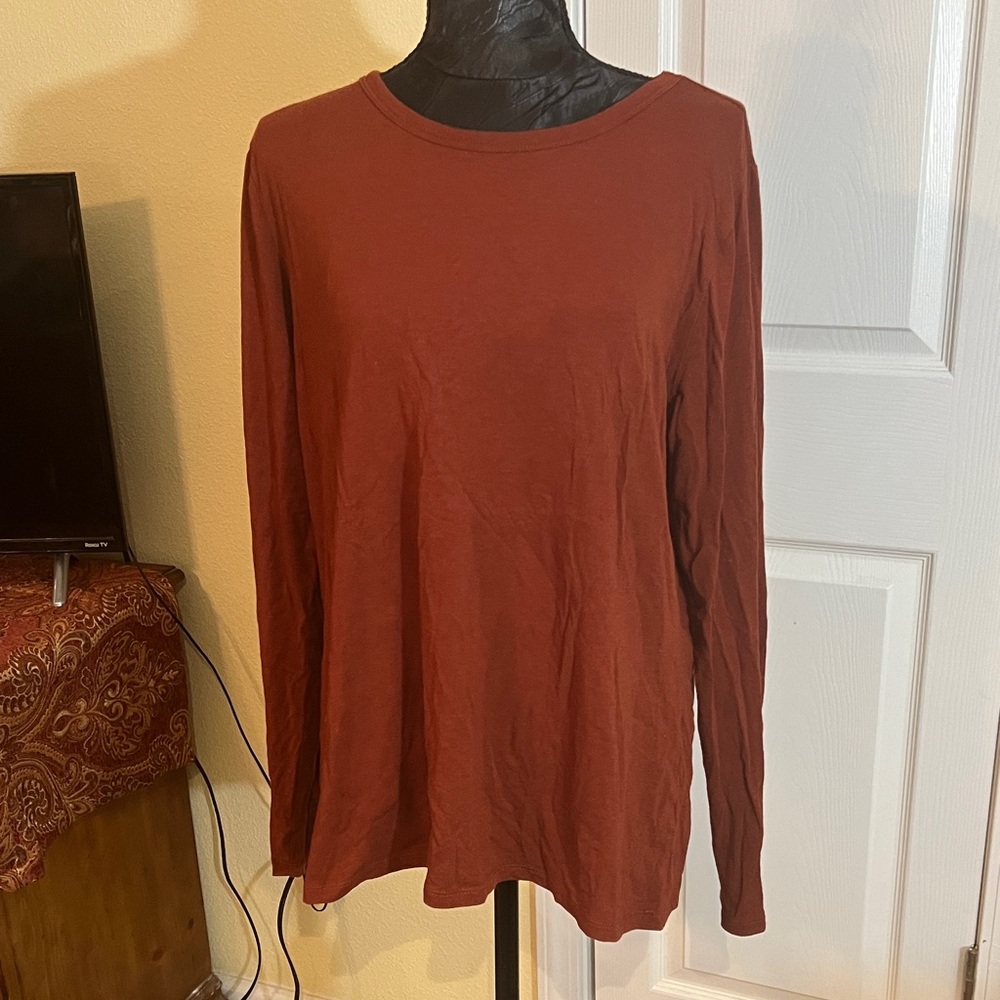 a.n.a Women's Long Sleeve Tee - Rust